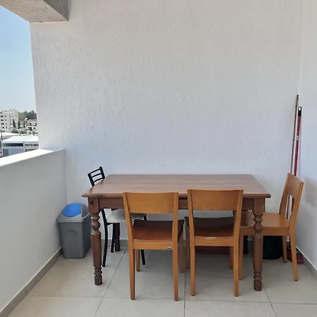 Sealine Larnaca