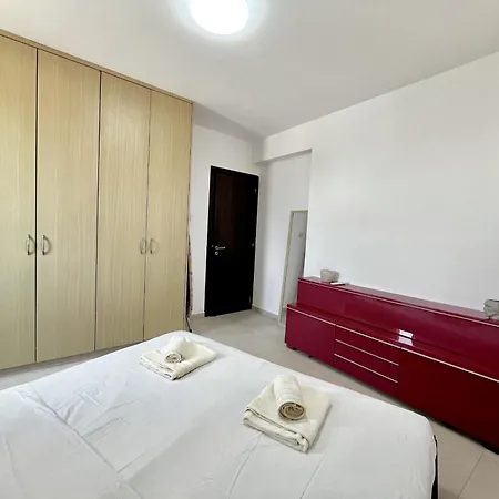 Appartement Sealine Larnaca